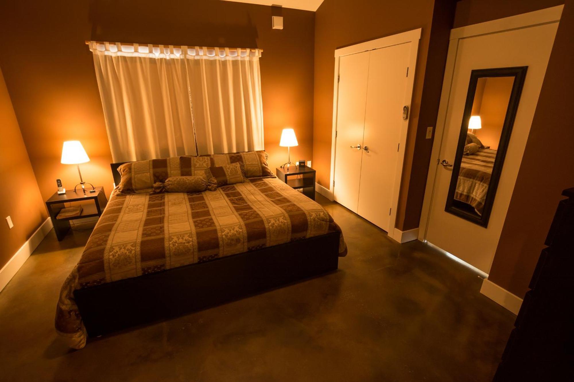 Crooked Tree Guest Suites Pentiction Zewnętrze zdjęcie