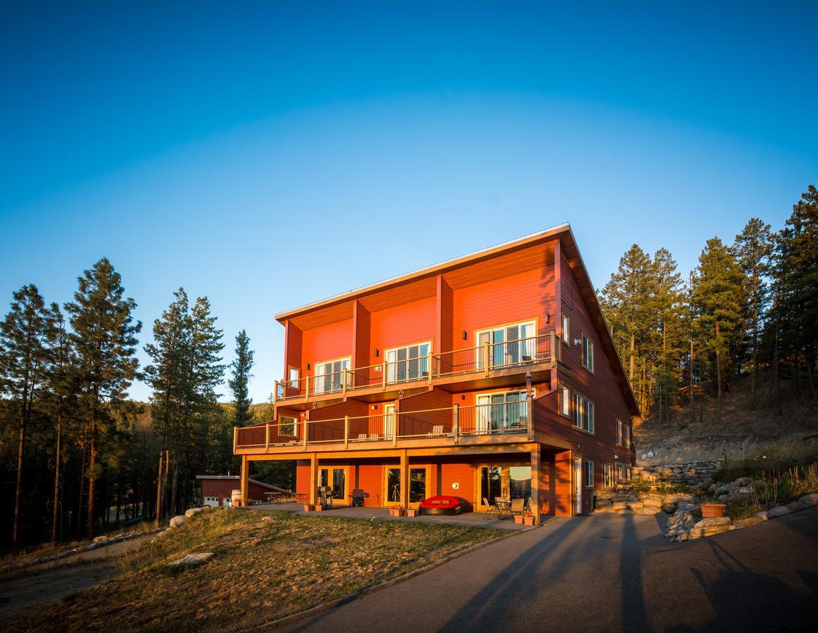 Crooked Tree Guest Suites Pentiction Zewnętrze zdjęcie